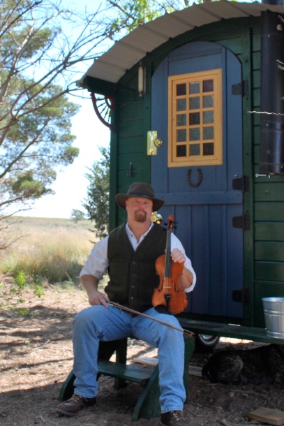 Traveling Man and his Vardo