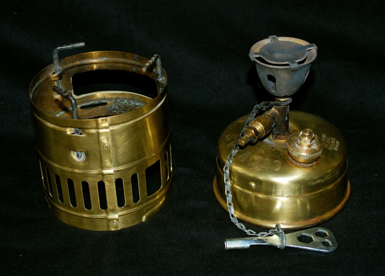 Camp Stoves: Optimus 8R – Preindustrial Craftsmanship