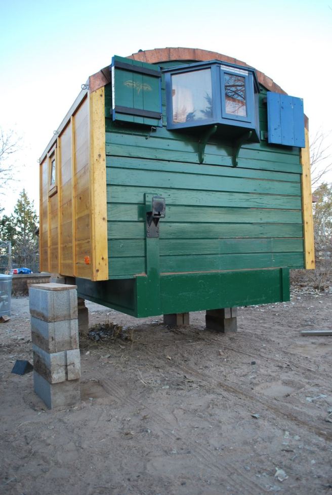 Voila! I felt like a stage magician levitating his beautiful assistant for an audience full of suckers; in this case, a dog, cat, and a slew of poultry.