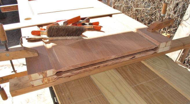 Matching the glue surface.