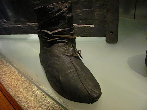 Osberg Ship Viking Shoe
